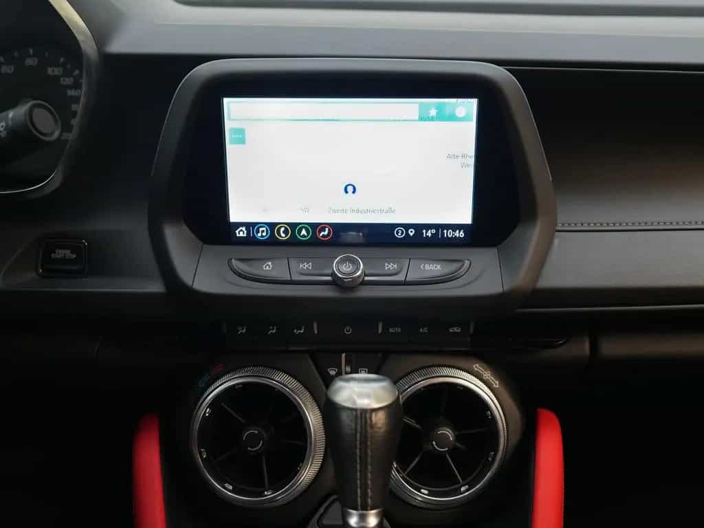 Chevrolet Camaro 6.2 V8 LEDER*KAMERA*CARPLAY*LED 09/2022-photo-18
