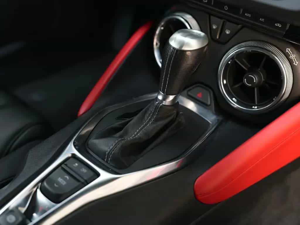 Chevrolet Camaro 6.2 V8 LEDER*KAMERA*CARPLAY*LED 09/2022-photo-19