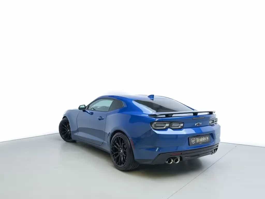 Chevrolet Camaro 6.2 V8 LEDER*KAMERA*CARPLAY*LED 09/2022-photo-4