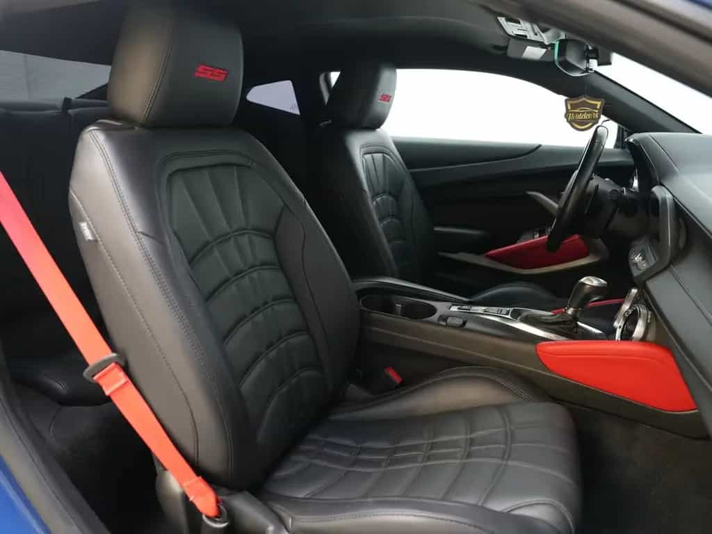 Chevrolet Camaro 6.2 V8 LEDER*KAMERA*CARPLAY*LED 09/2022-photo-8