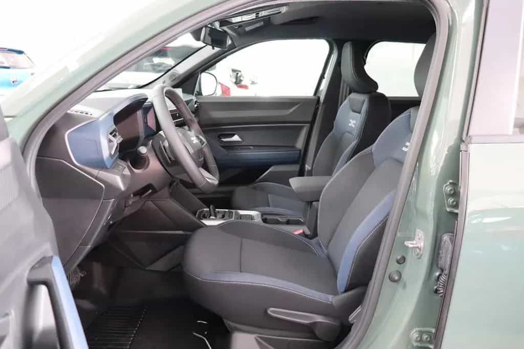 Dacia Duster MJ25 1.3 TCe Journey City Paket AKTION 04/2026-photo-11