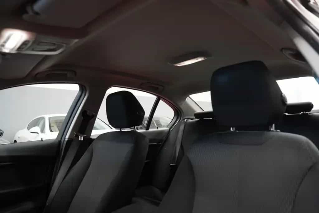 BMW 320 i F30 Advantage *Unfallfrei*Wenig-Km* 01/2017-photo-15
