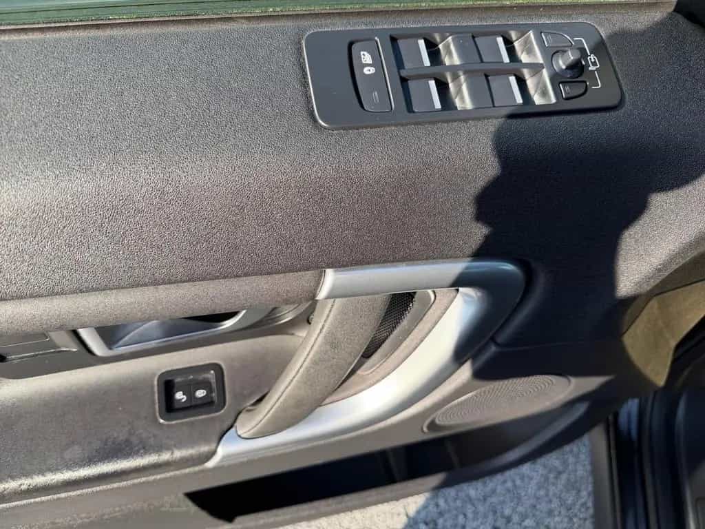 Land Rover Discovery Sport SE AWD 06/2017-photo-12
