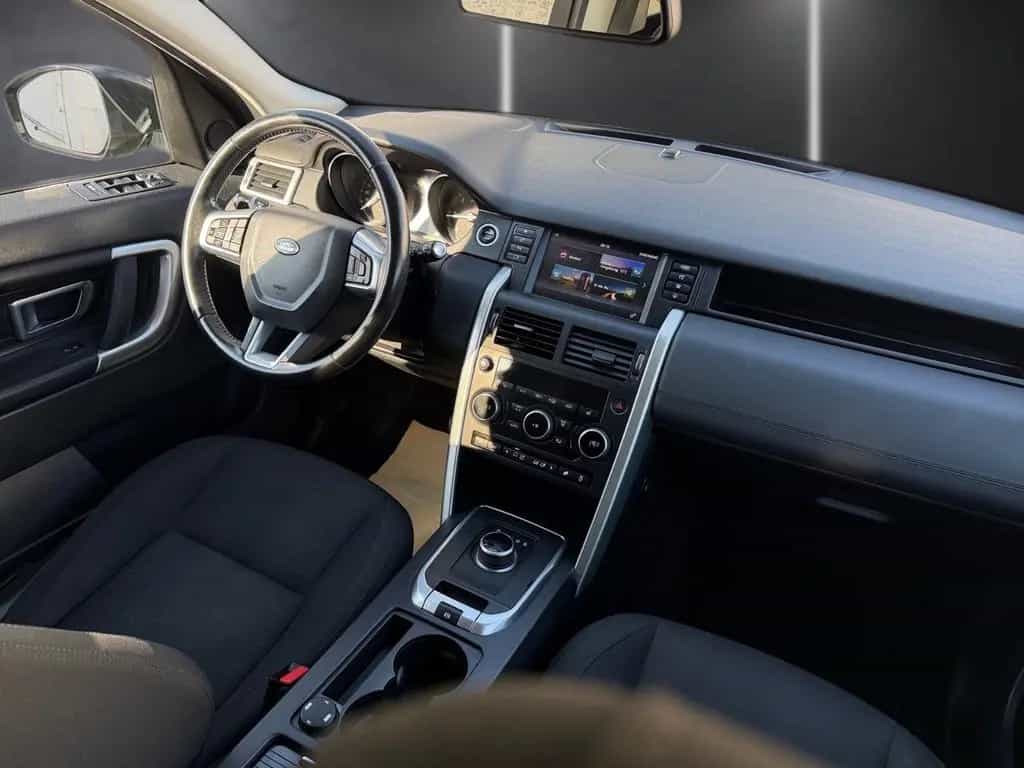 Land Rover Discovery Sport SE AWD 06/2017-photo-18