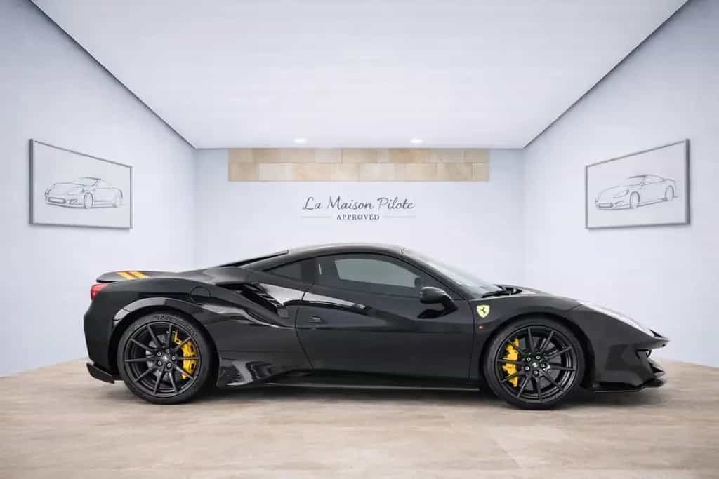 Ferrari 488 Pista GTB Pista Coupé DCT 09/2020-photo-1