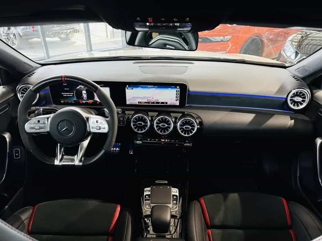 Mercedes-Benz A-Class 35 AMG 4Matic Lim.*SCHALE*KAMERA*LED*NAVI*MBUX 11/2019-photo-13