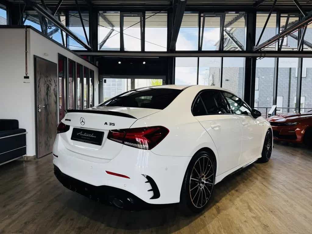 Mercedes-Benz A-Class 35 AMG 4Matic Lim.*SCHALE*KAMERA*LED*NAVI*MBUX 11/2019-photo-7