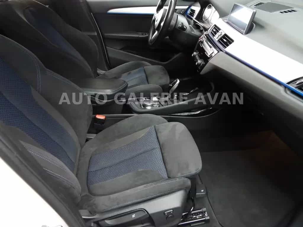 BMW X1 SDRIVE 20 i M SPORT/LED/PANO/HUD 12/2018-photo-16