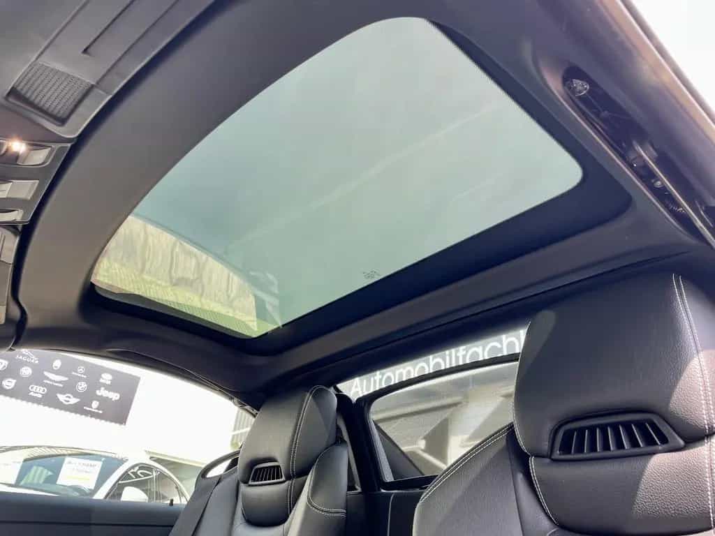 Mercedes-Benz SLC 180 "Edition BRABUS" 1 of 40+1.Hd+Alle Insp. 03/2018-photo-25