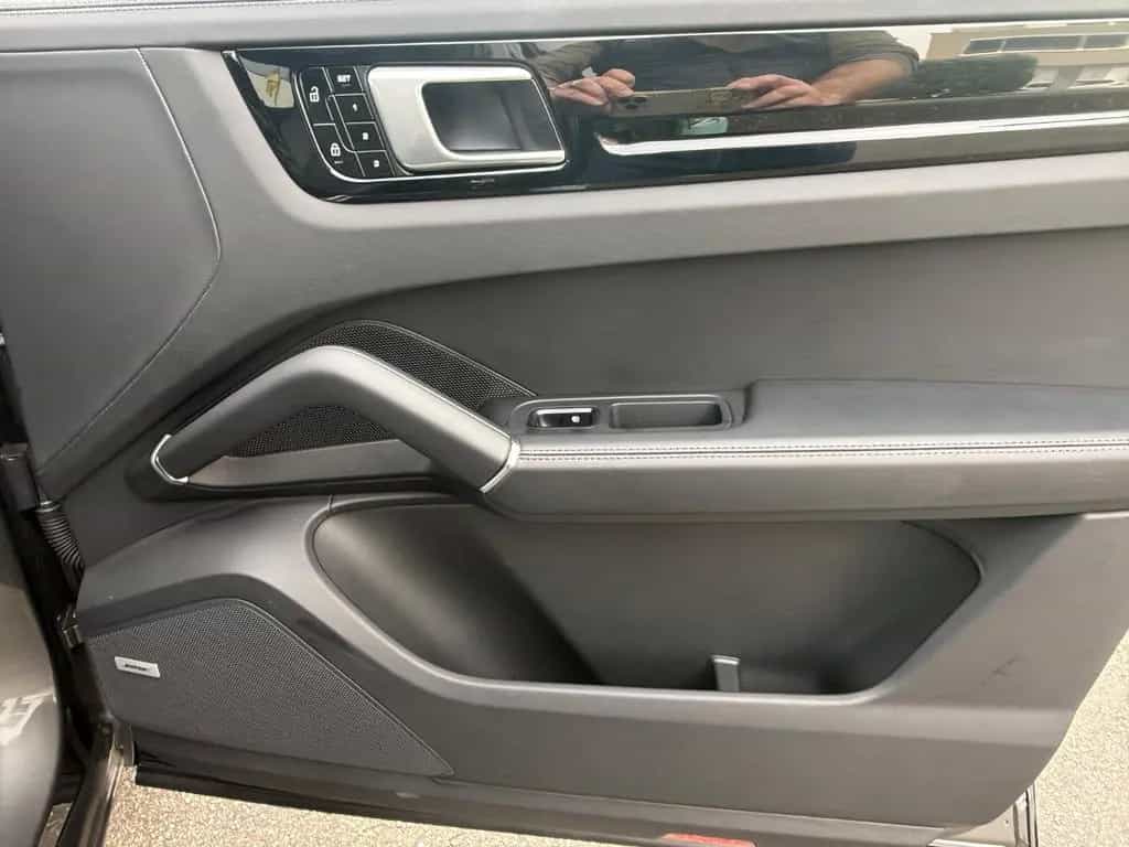 Porsche Cayenne Design Paket/22Zoll. 10/2019-photo-14