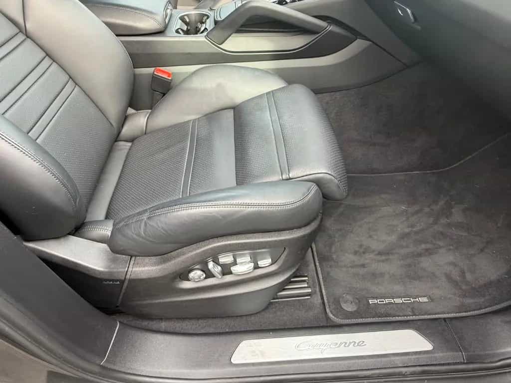 Porsche Cayenne Design Paket/22Zoll. 10/2019-photo-17