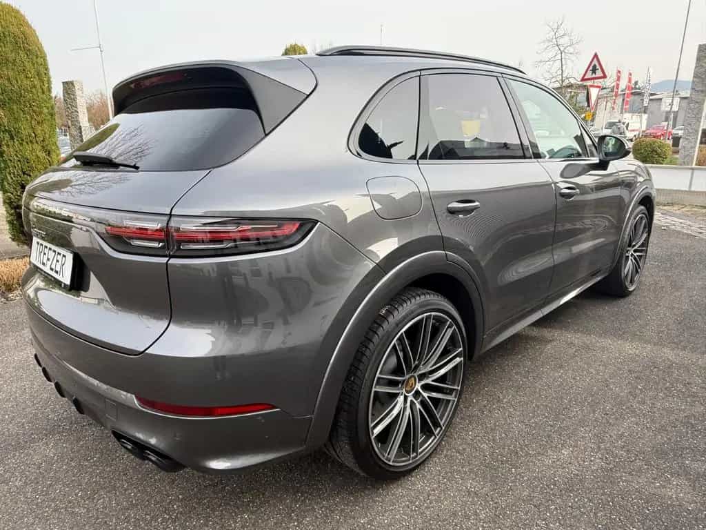 Porsche Cayenne Design Paket/22Zoll. 10/2019-photo-9