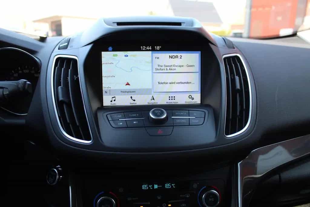 Ford C-Max 1.5 EcoBoost Titanium / Kamera Navi/ Si... 06/2019-photo-1