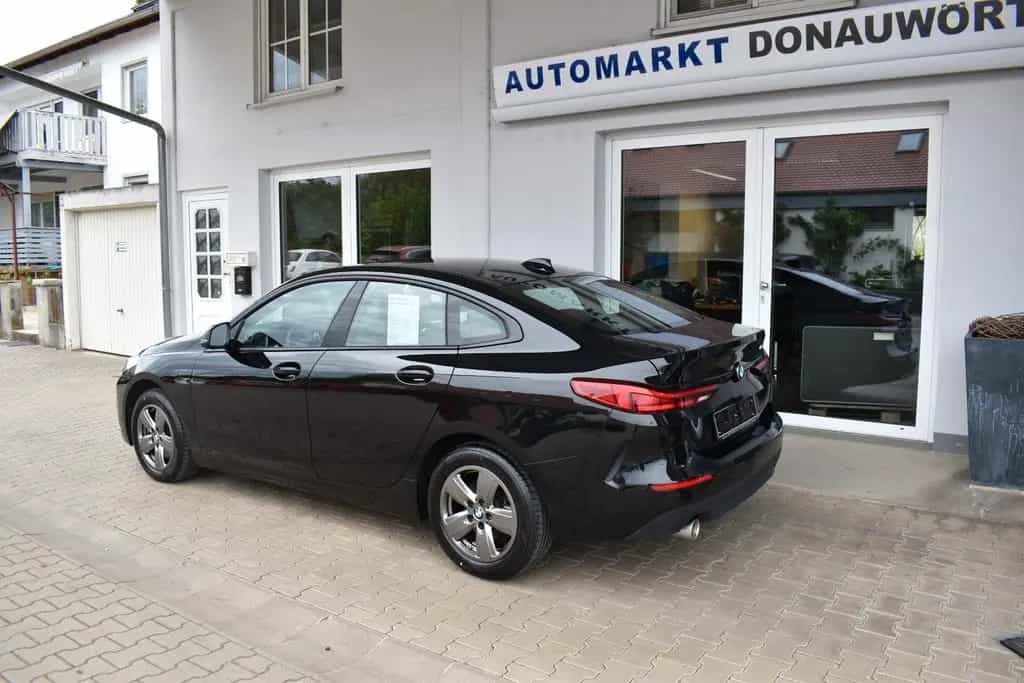 BMW 218 Gran Coupé 218i Gran Coupe Aut. Advantage Navi PDC Sitzhzg 09/2023-photo-4