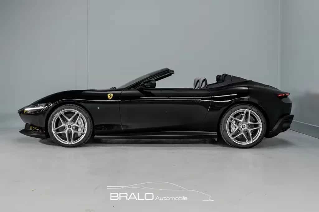 Ferrari Roma Spider, NEW*NET-EXPORT* null-photo-0