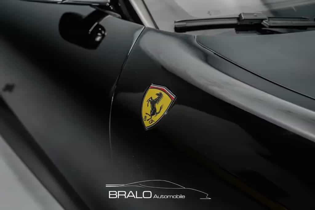 Ferrari Roma Spider, NEW*NET-EXPORT* null-photo-10