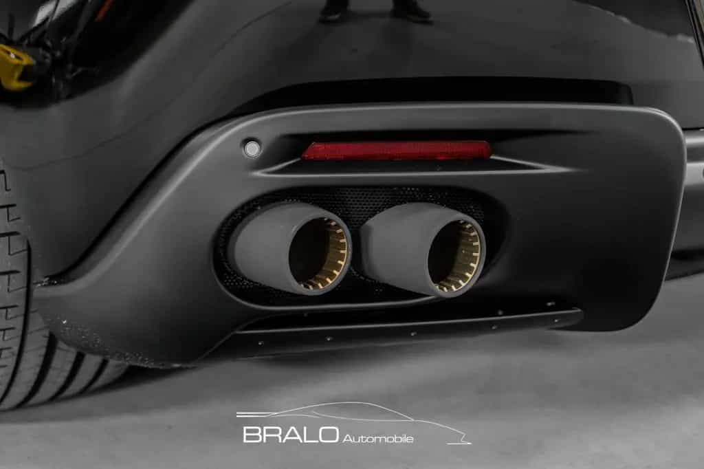 Ferrari Roma Spider, NEW*NET-EXPORT* null-photo-13