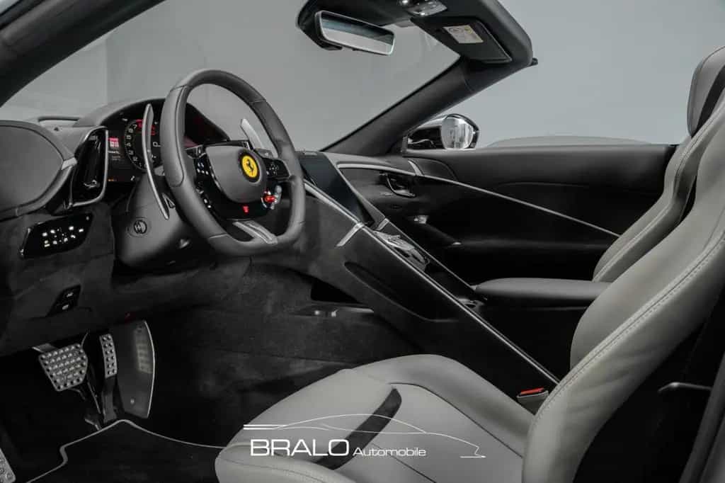 Ferrari Roma Spider, NEW*NET-EXPORT* null-photo-18