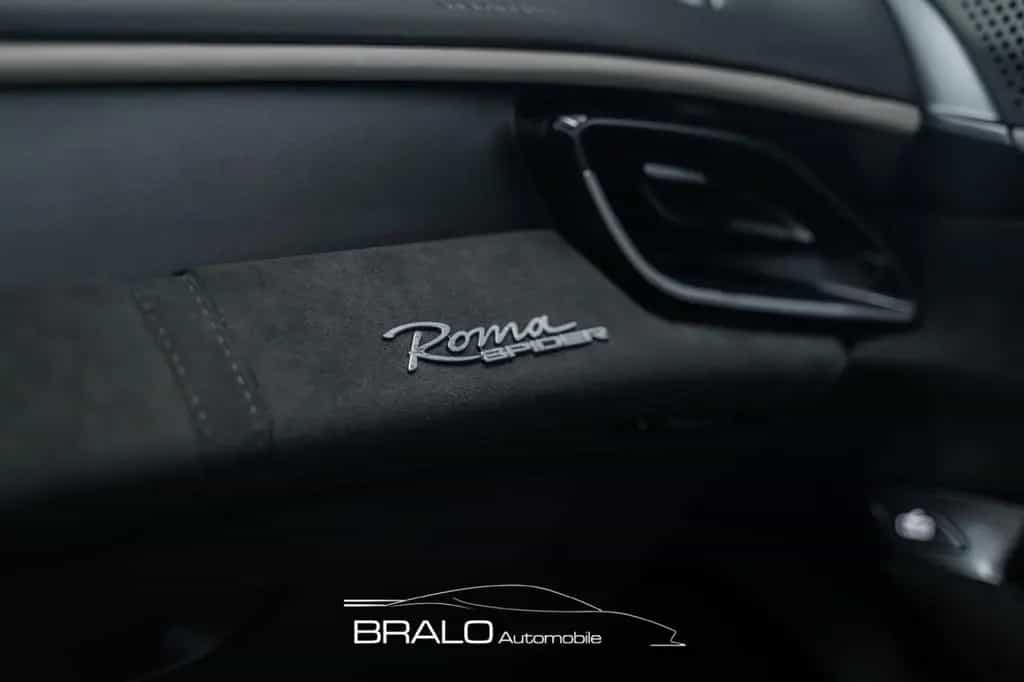 Ferrari Roma Spider, NEW*NET-EXPORT* null-photo-30