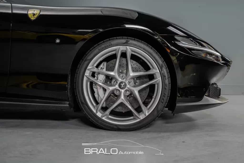 Ferrari Roma Spider, NEW*NET-EXPORT* null-photo-4