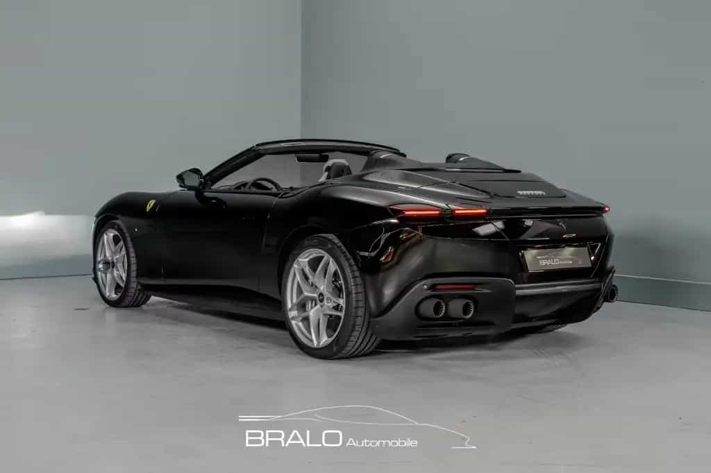 Ferrari Roma Spider, NEW*NET-EXPORT* null-photo-6