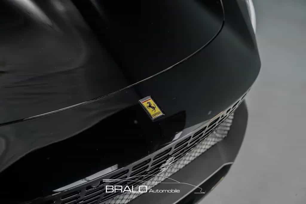 Ferrari Roma Spider, NEW*NET-EXPORT* null-photo-8