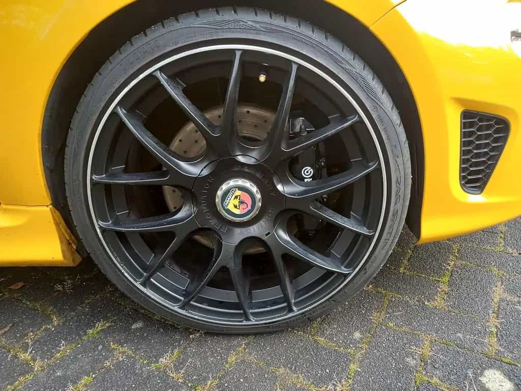 Abarth 595 Competizione 1.4 16V 8-fach bereift Cabrio 08/2020-photo-15