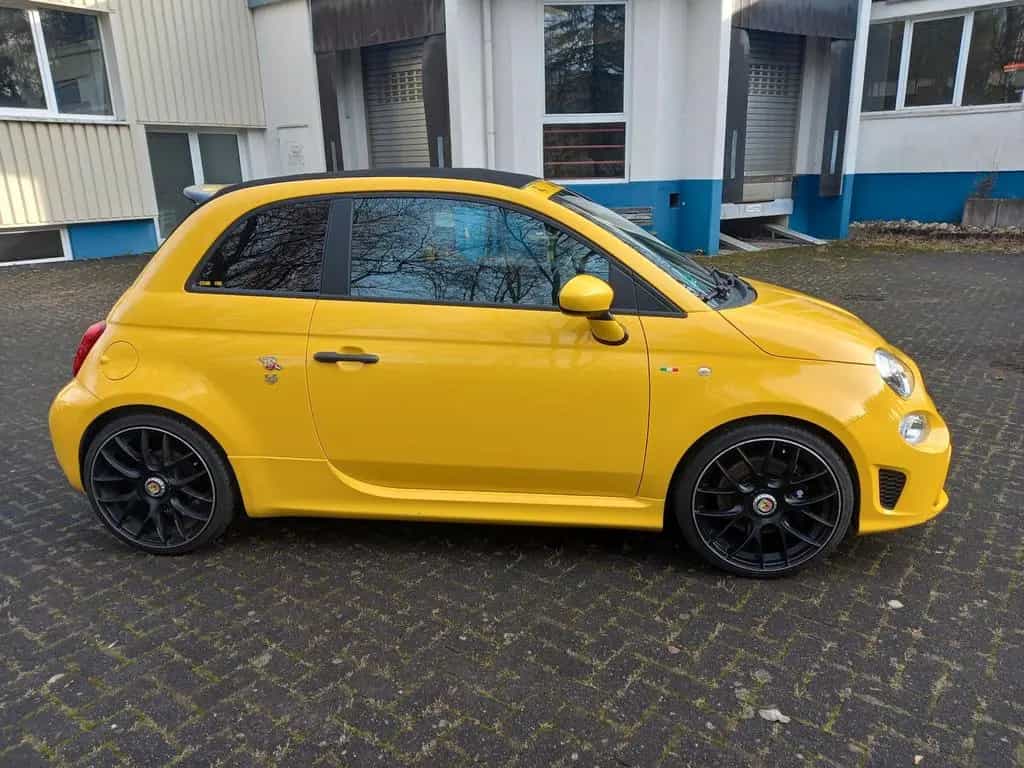 Abarth 595 Competizione 1.4 16V 8-fach bereift Cabrio 08/2020-photo-1