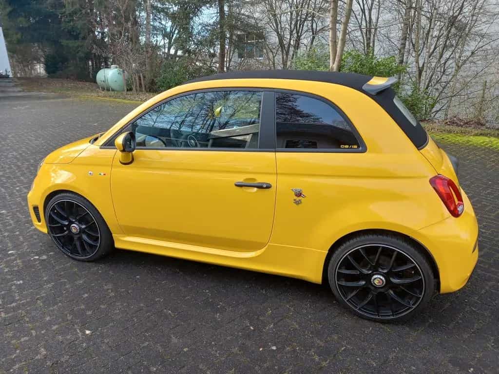 Abarth 595 Competizione 1.4 16V 8-fach bereift Cabrio 08/2020-photo-3