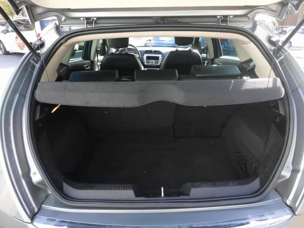 Lancia Delta Oro 1,9d 140 KW HU11/27 Klimatr+Navi+Leder 11/2008-photo-14