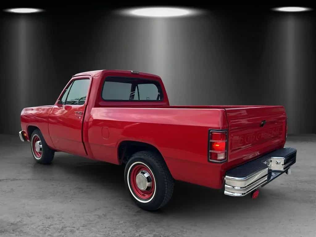 Dodge RAM D-150 TOPZUSTAND/KLIMAANLAGE 06/1987-photo-2