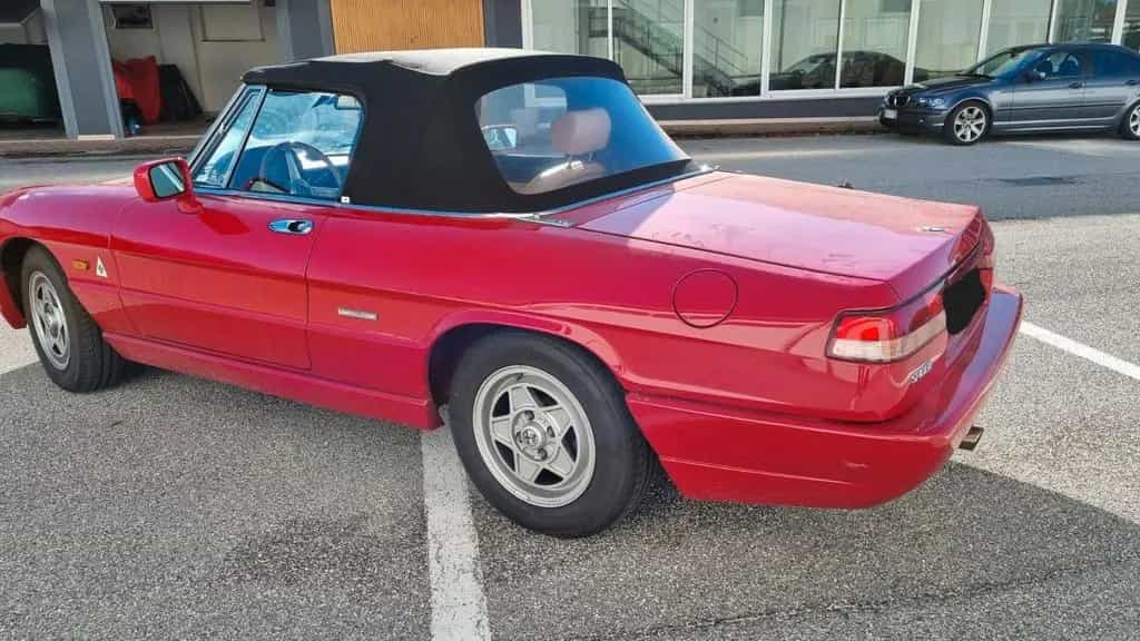 Alfa Romeo Zum Verkauf steht ein wunderschöner Alfa Romeo S 11/1990-photo-2