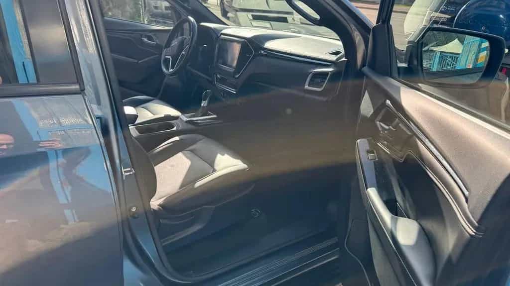Isuzu D-Max N60 -Max 1.9 td crew Solar Supernova 04/2022-photo-3