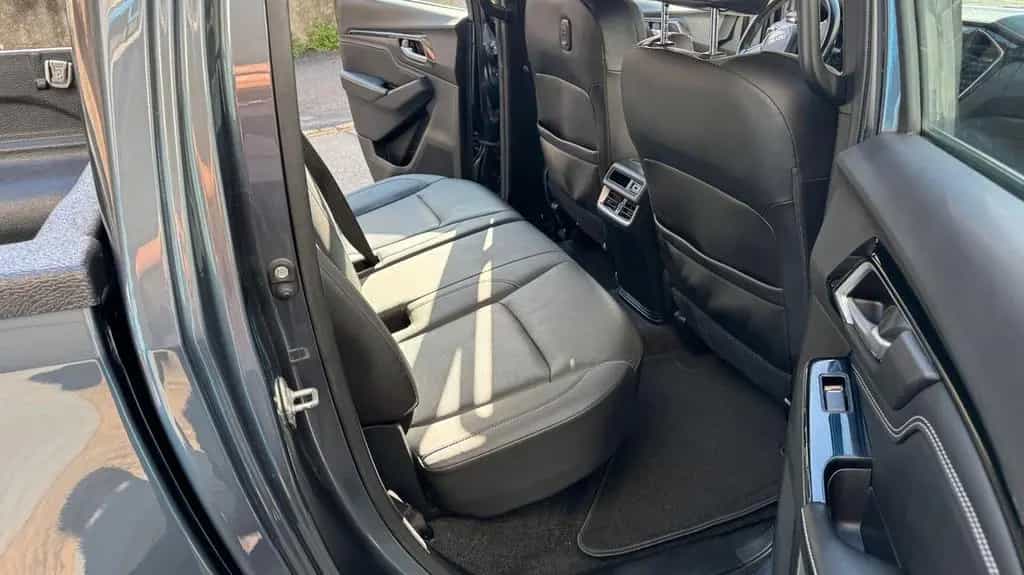 Isuzu D-Max N60 -Max 1.9 td crew Solar Supernova 04/2022-photo-6