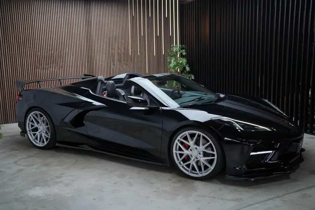 Corvette C8 Stingray Convertible 08/2023-photo-3
