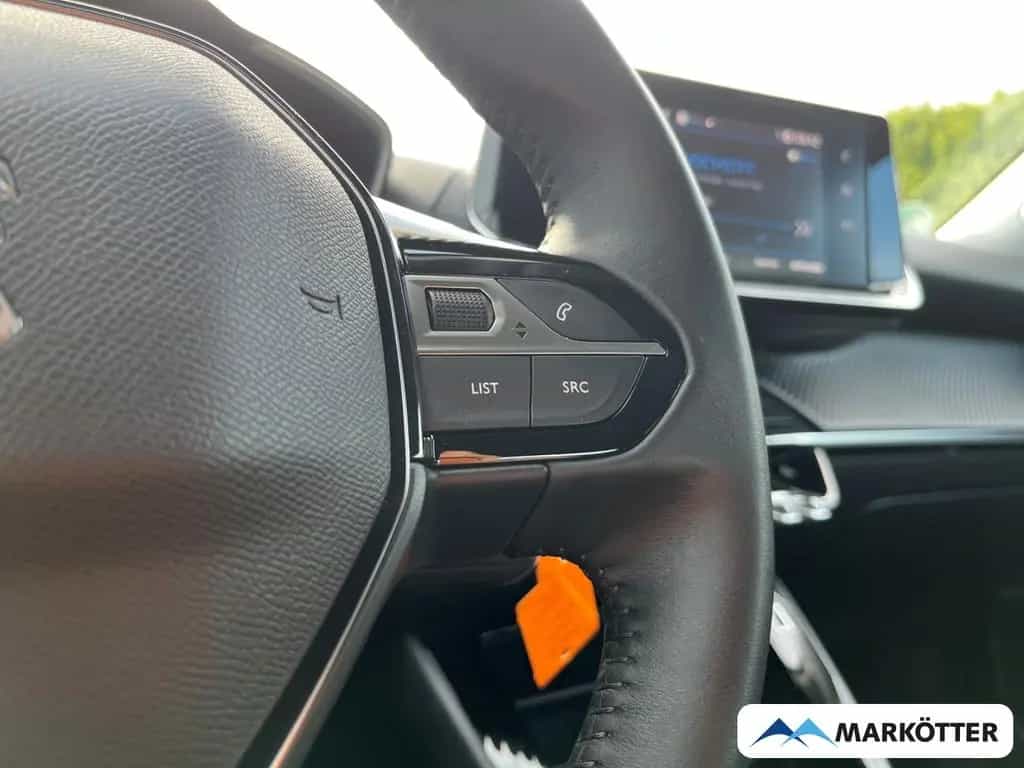 Peugeot 2008 Active Radio/Bluetooth/Sitzheizung 03/2022-photo-11