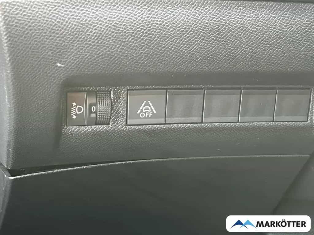 Peugeot 2008 Active Radio/Bluetooth/Sitzheizung 03/2022-photo-15