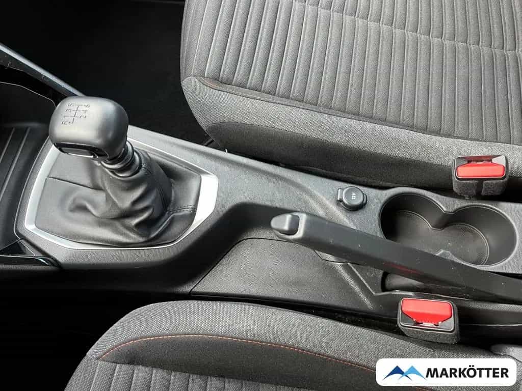 Peugeot 2008 Active Radio/Bluetooth/Sitzheizung 03/2022-photo-26