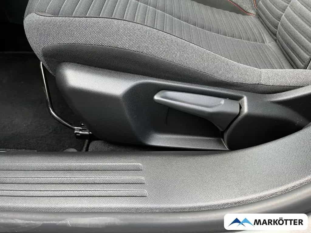 Peugeot 2008 Active Radio/Bluetooth/Sitzheizung 03/2022-photo-28