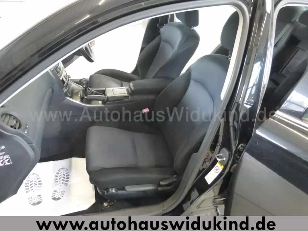 Lexus IS 220 d Klimaaut. Tempomat Rechtslenker 03/2007-photo-10