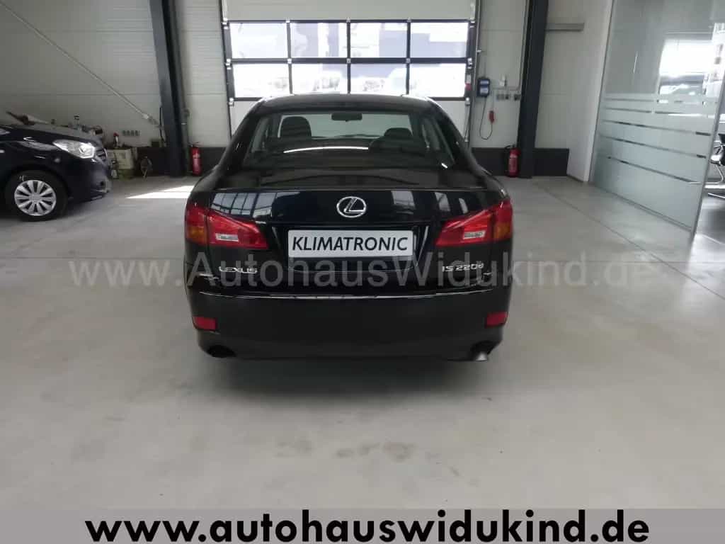 Lexus IS 220 d Klimaaut. Tempomat Rechtslenker 03/2007-photo-6