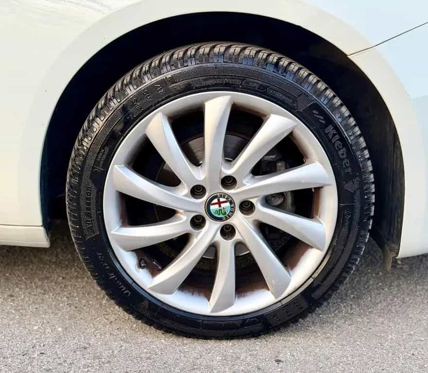 Alfa Romeo Giulietta 2015 1.6 JTDm- ok neopatent 08/2015-photo-6