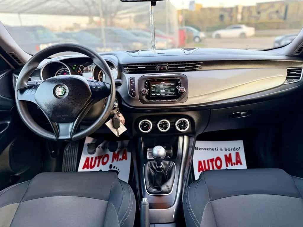 Alfa Romeo Giulietta 2015 1.6 JTDm- ok neopatent 08/2015-photo-8