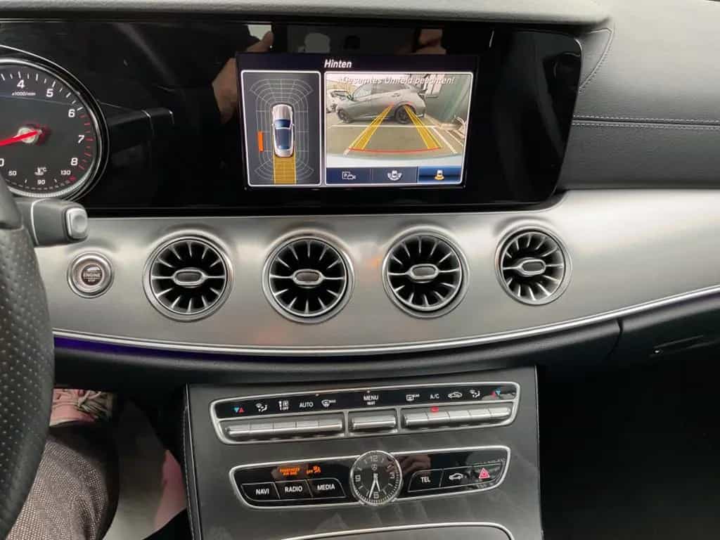 Mercedes-Benz E-Class 200 E Cabrio* E 200 *AMG Line * Aus 1. Hand 07/2018-photo-18