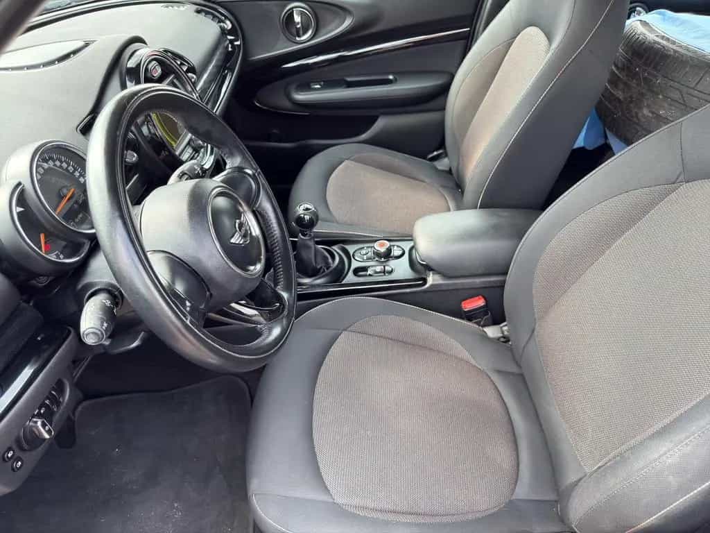 MINI Other Clubman One D 01/2017-photo-9