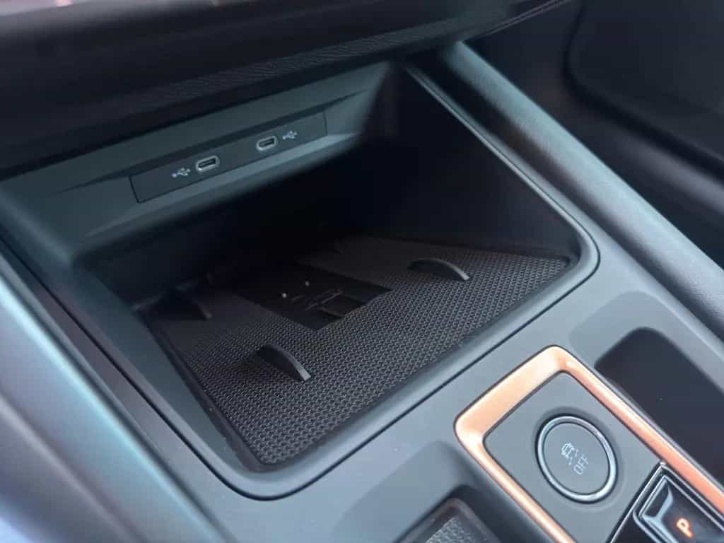 Cupra Formentor 1.5 eTSI *ACC*Carplay*Kamera*KeylessGO 12/2024-photo-20
