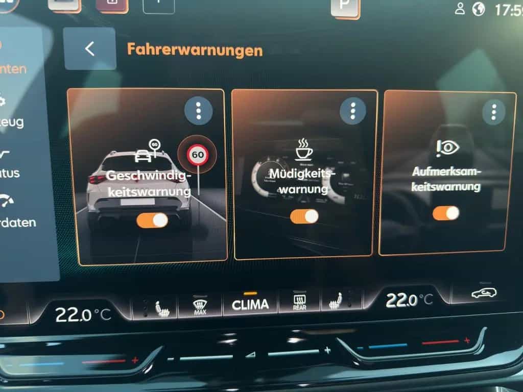 Cupra Formentor 1.5 eTSI *ACC*Carplay*Kamera*KeylessGO 12/2024-photo-24