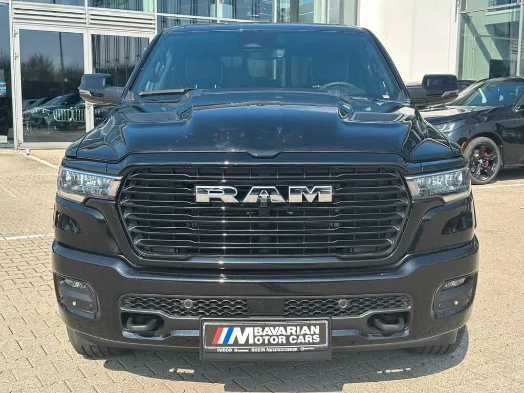 Dodge RAM 1500 Laramie 04/2026-photo-1