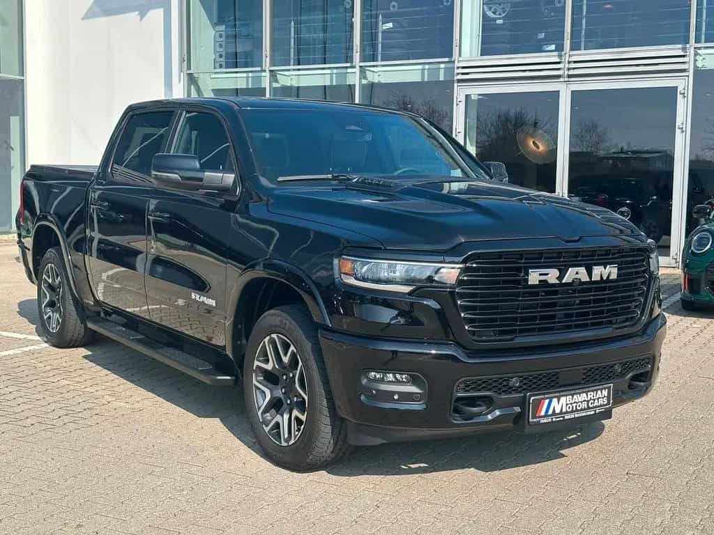 Dodge RAM 1500 Laramie 04/2026-photo-2