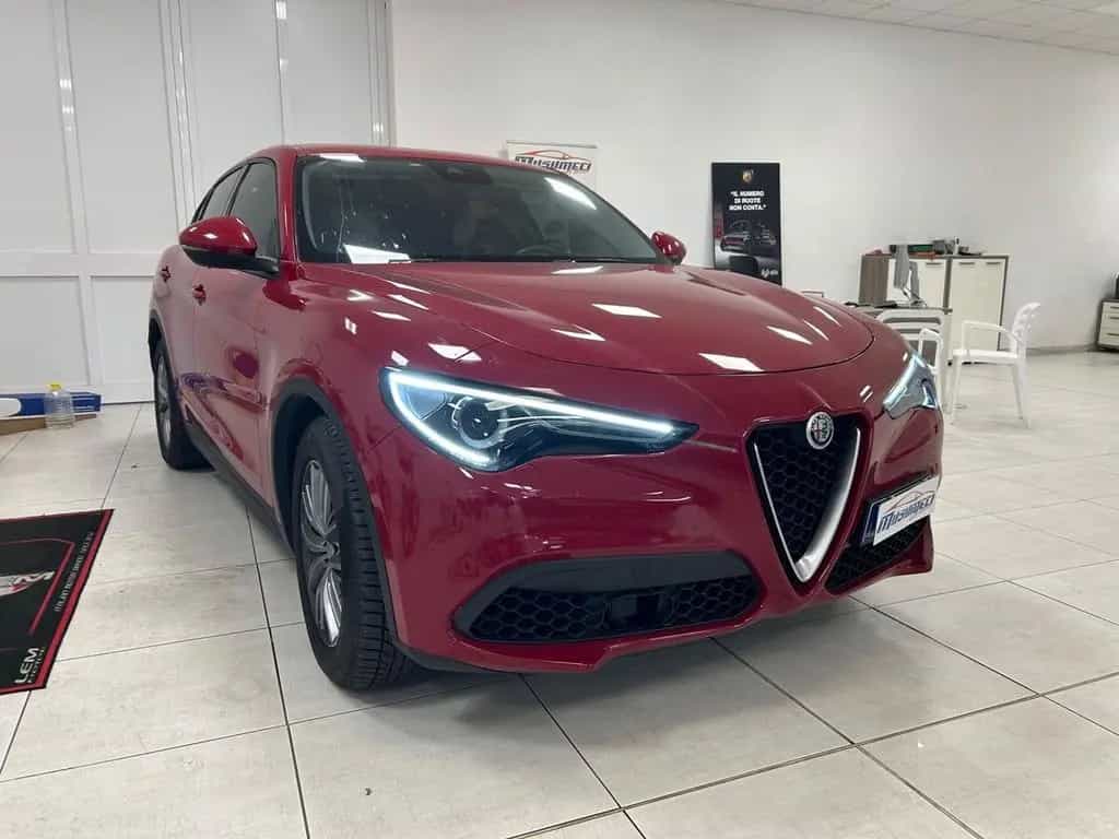 Alfa Romeo Stelvio 2.2 Turbodiesel 160 CV AT8 RW 03/2022-photo-2